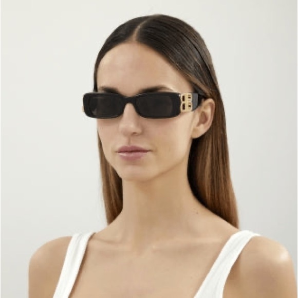 Balenciaga BB0096S Sunglasses
001 - Black/Gold - Grey - Picture 5 of 5